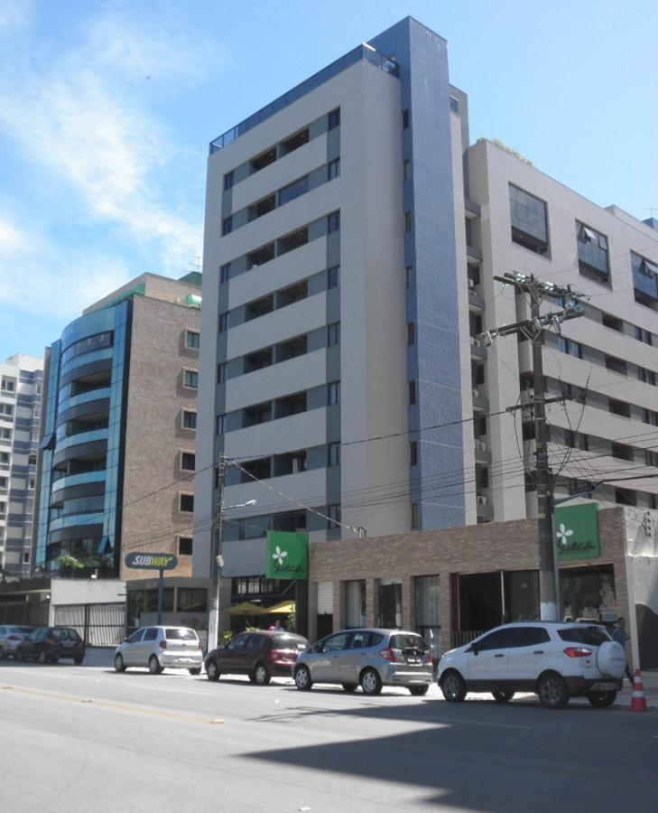 Na Beira Mar: Pajuçara Beachfront Apartment with Ocean View Maceio  Exterior photo