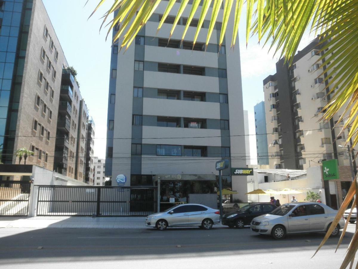 Na Beira Mar: Pajuçara Beachfront Apartment with Ocean View Maceio  Exterior photo